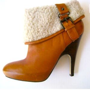 ((New)) DOLCE VITA LEATHER SHEARLING BOOTIE 5 INCHES HEEL